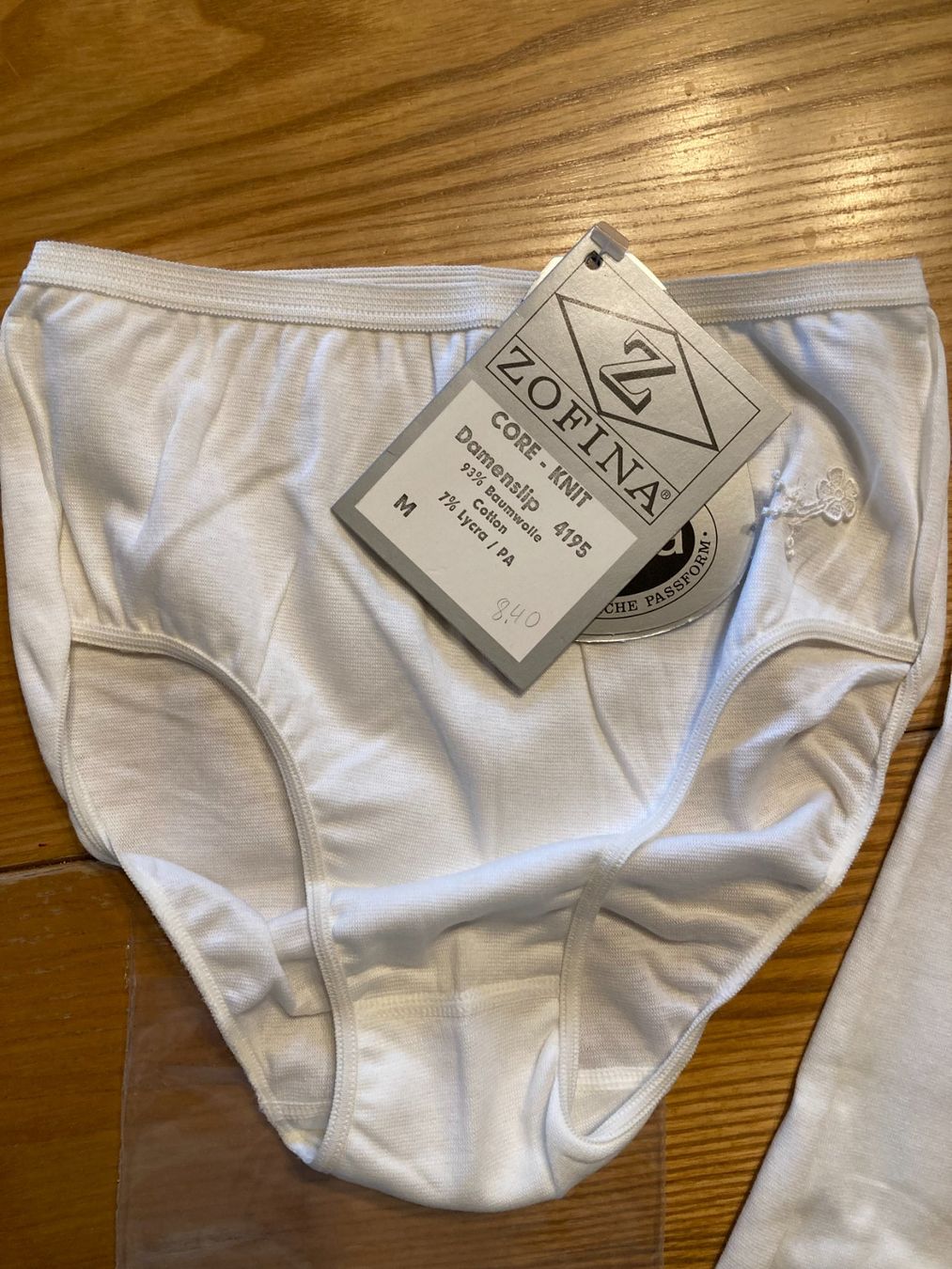 Altra biancheria intima: Top – Nuovo (secondo la descrizione) da Balsthal venduto da dasesaro 1