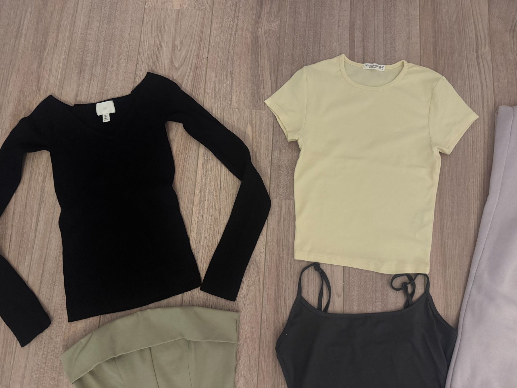 Lotti di vestiti: 10 Stk. Damen Set Gr. XS – Usato da Bonstetten venduto da VCLS 3