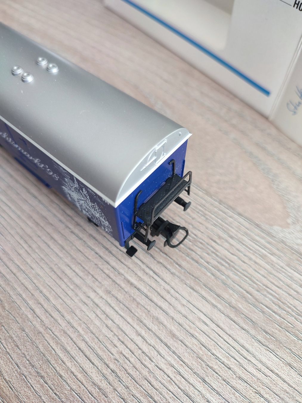 Märklin Modellini di ferrovie: Märklin Wagen "Stuttgarter Weihnachtsmarkt 98" – Nuovo (secondo la descrizione) da Röschenz venduto da elefant91 5