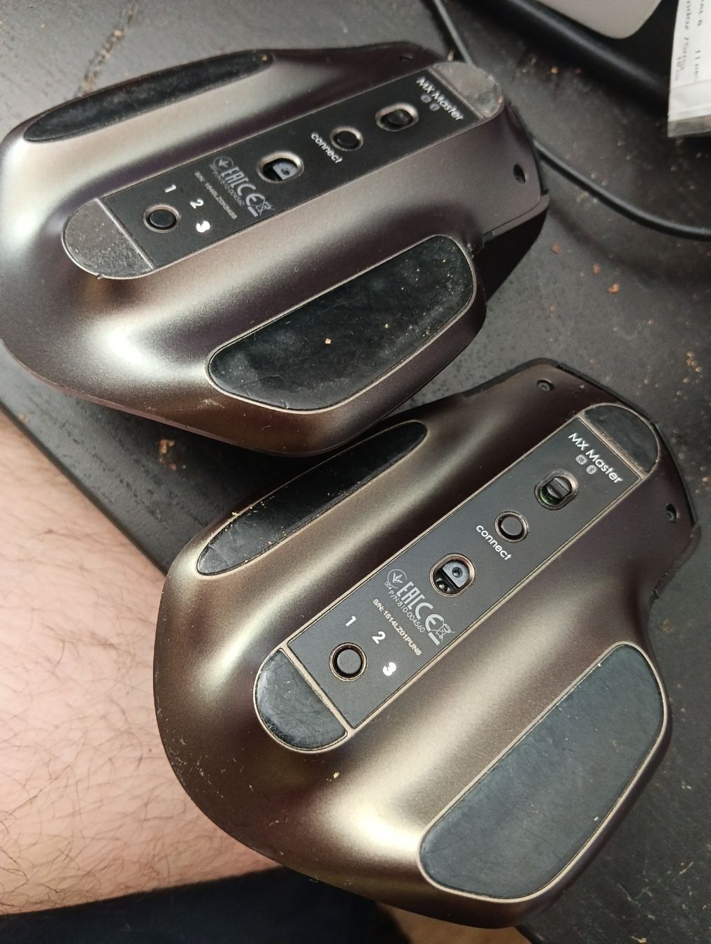 Logitech Maus: Logitech MX Master Mäuse gebraucht (2 Stck.) – Gebraucht aus Zürich von TBG021 1