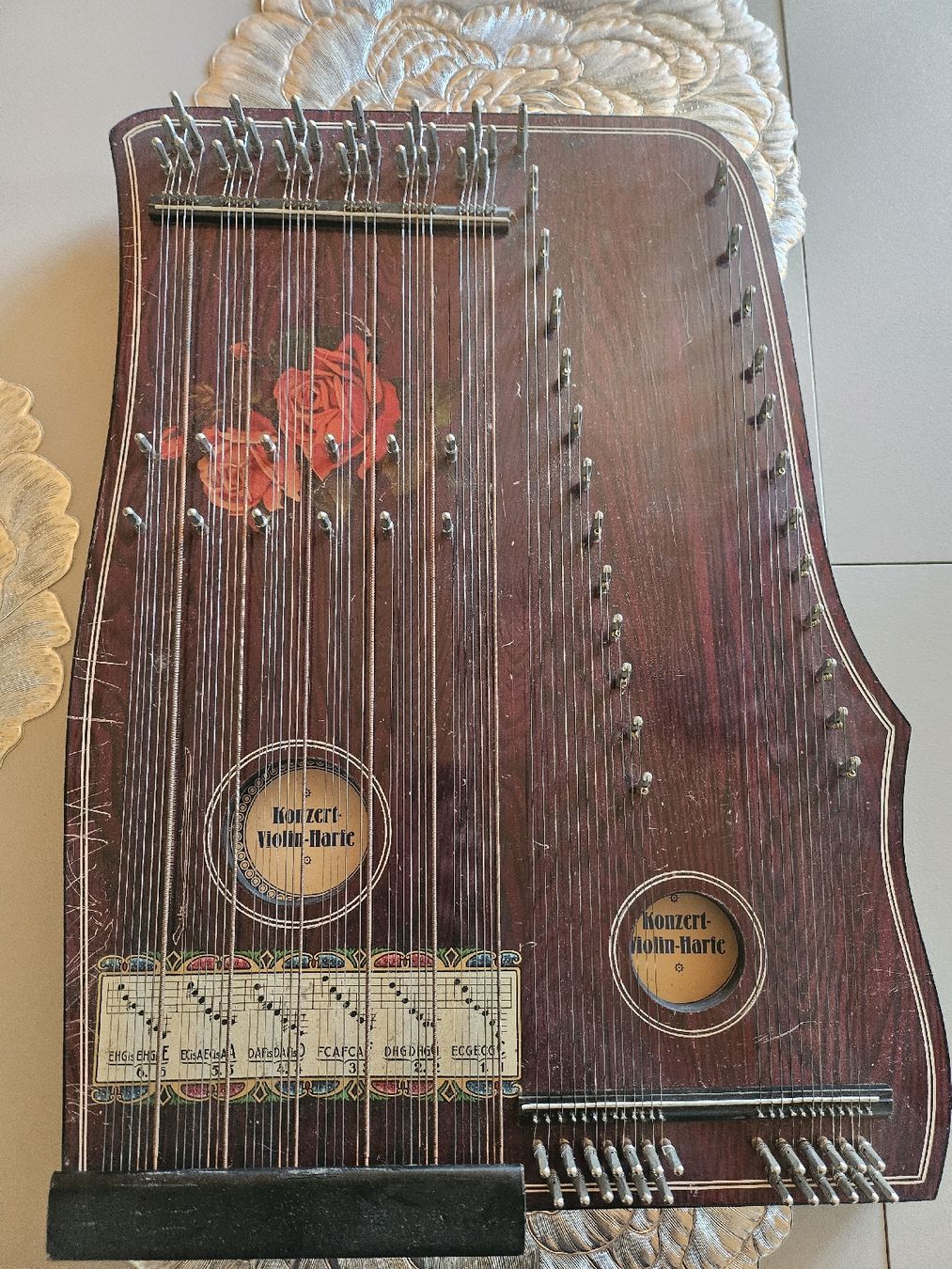 Instruments de musique: Konzert-Violin-Harfe mit Noten und Bogen – D'occasion à St. Gallen par Cocos_Ricardo 8