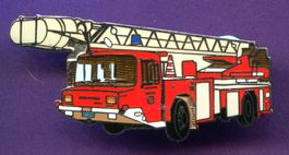 FEUERWEHRAUTO  mit Drehleiter