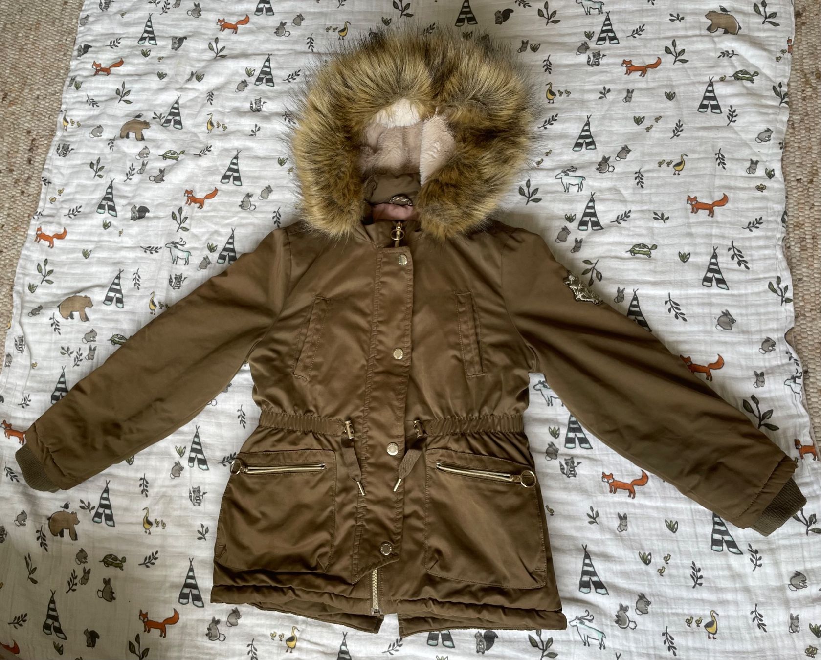 Vestes: Hübsche Winterjacke Gr. 128 – D'occasion à Dinhard par Zoar7