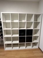 Grosses Kallax Regal mit 4 Schubladen