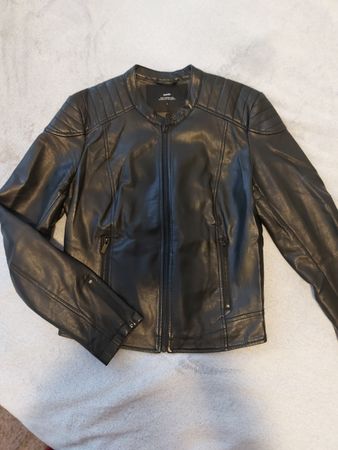 Cropp Kunstlederjacke Schwarz, Jacke Grösse L, Top Zustand!