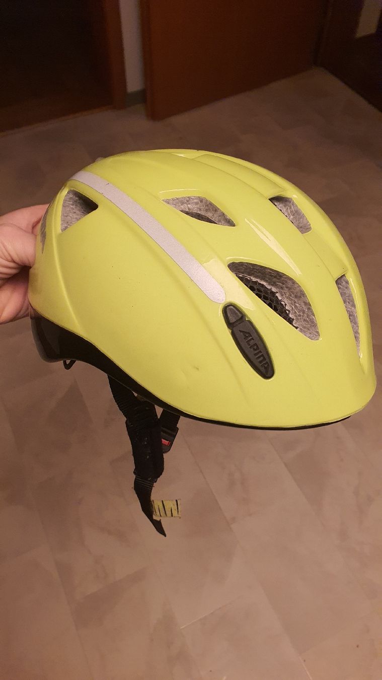 Caschi: Kinderhelm – Usato da Flawil venduto da minggeli83