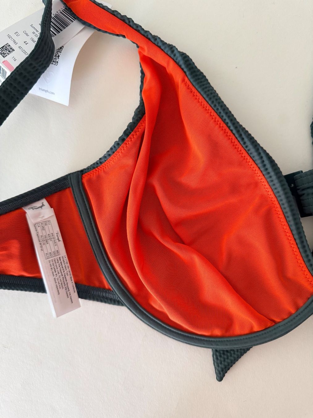 Triumph Badekleider & Bikinis: TRIUMPH, Bikini-Top SUMMER Expression, Grösse 44D, Olivgrün – Neu und originalverpackt aus Rudolfstetten von gst_g7xl 3