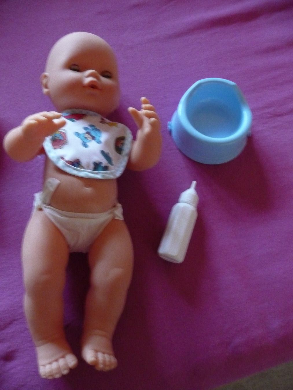 Poupées: Puppe 40cm. neu – Neuf avec emballage d'origine à Kirchberg BE par lavendel02