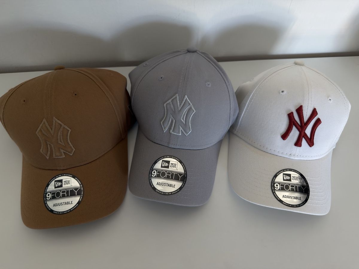 New Era Copricapi, berretti & cappellini: New Era Caps (3) – Usato da Luzern venduto da gavigol30 1