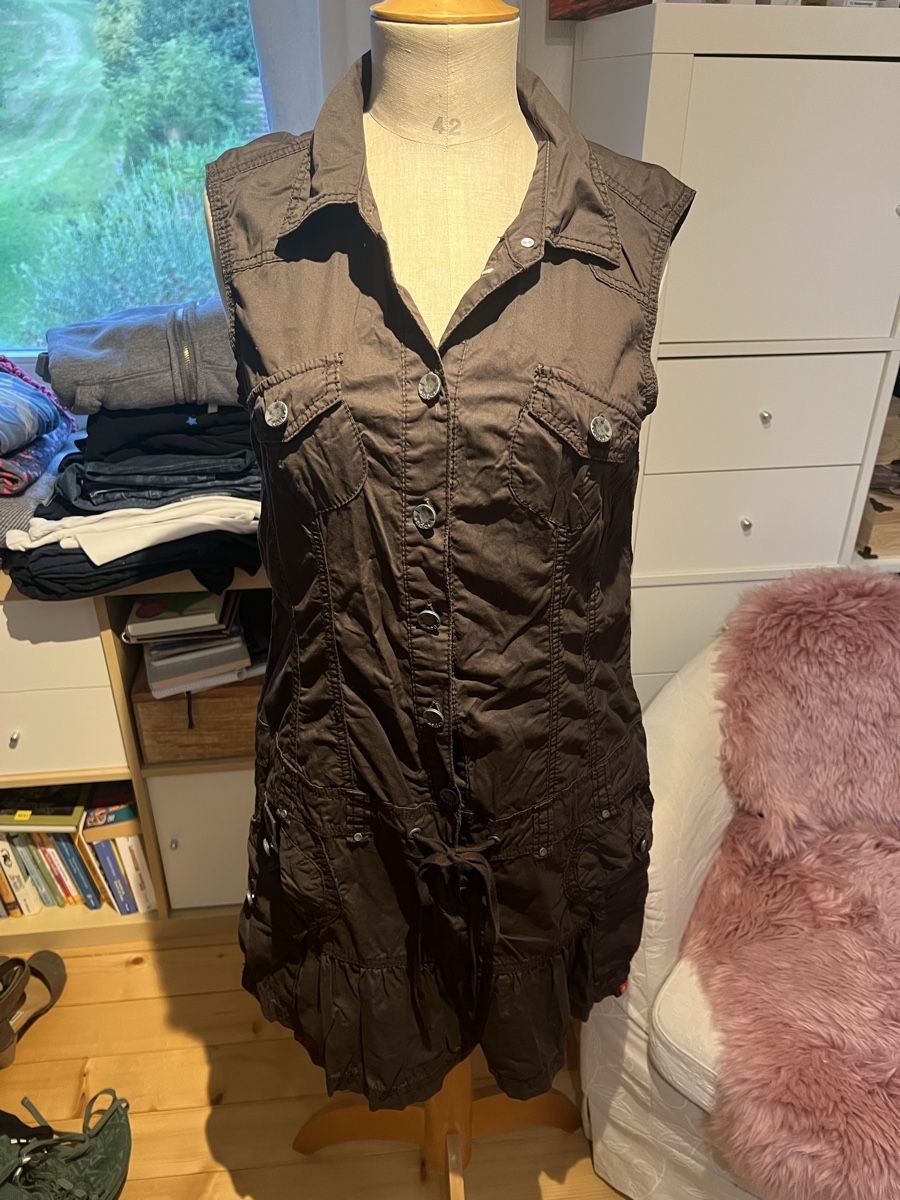 Esprit Vestiti: Esprit/ EDC Minikleid, ärmellos, Gr.40, Jeansstil – Usato da Ehrendingen venduto da Singo07 1
