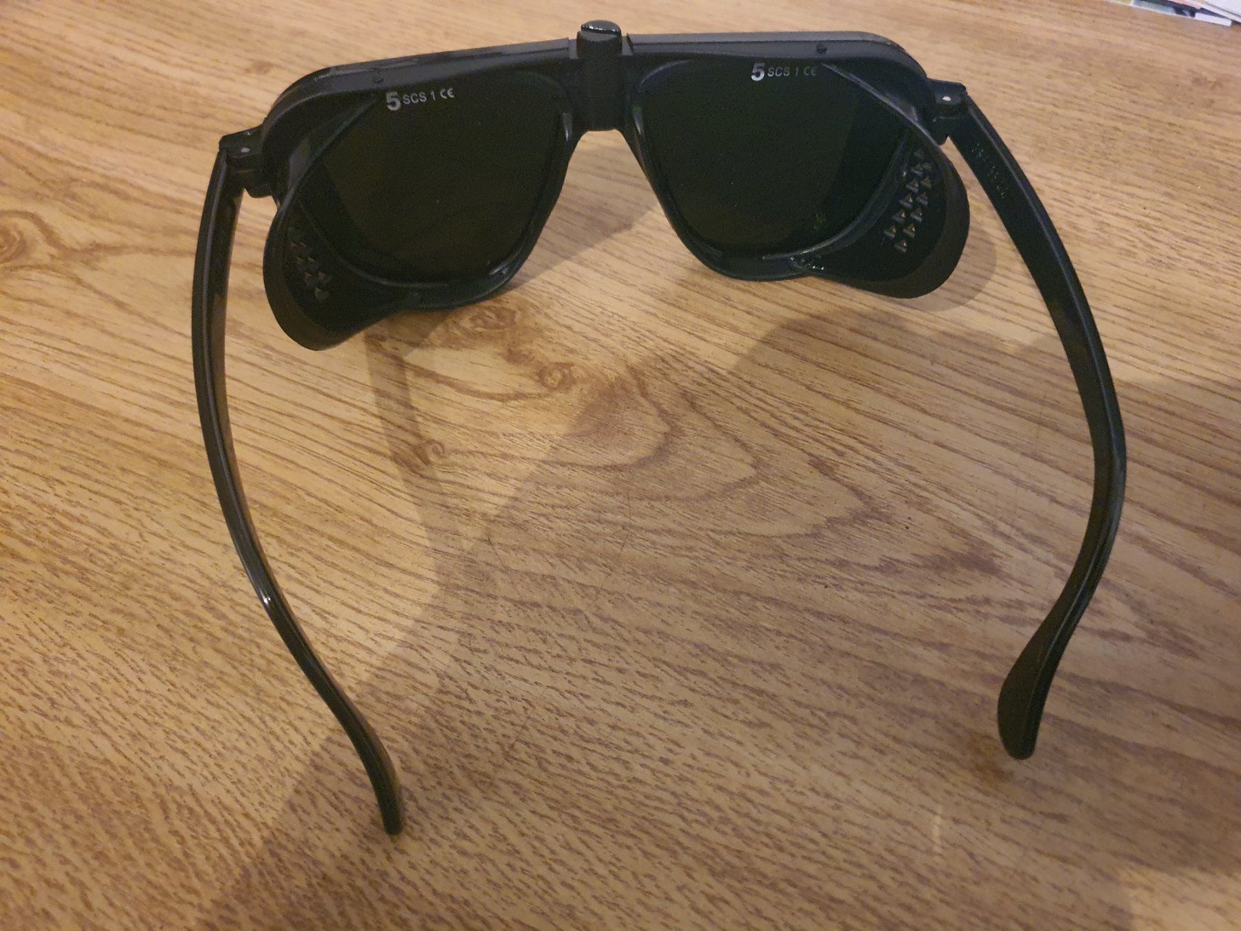 Lunettes & Verres: Arbeits-Schutzbrille – Neuf (Voir description) à Sursee par sovereign994