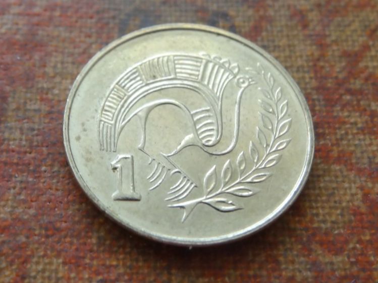 Toutes les monnaies: CHYPRE  1  Cent  2004 – D'occasion à Romanel-sur-Lausanne par Swift13