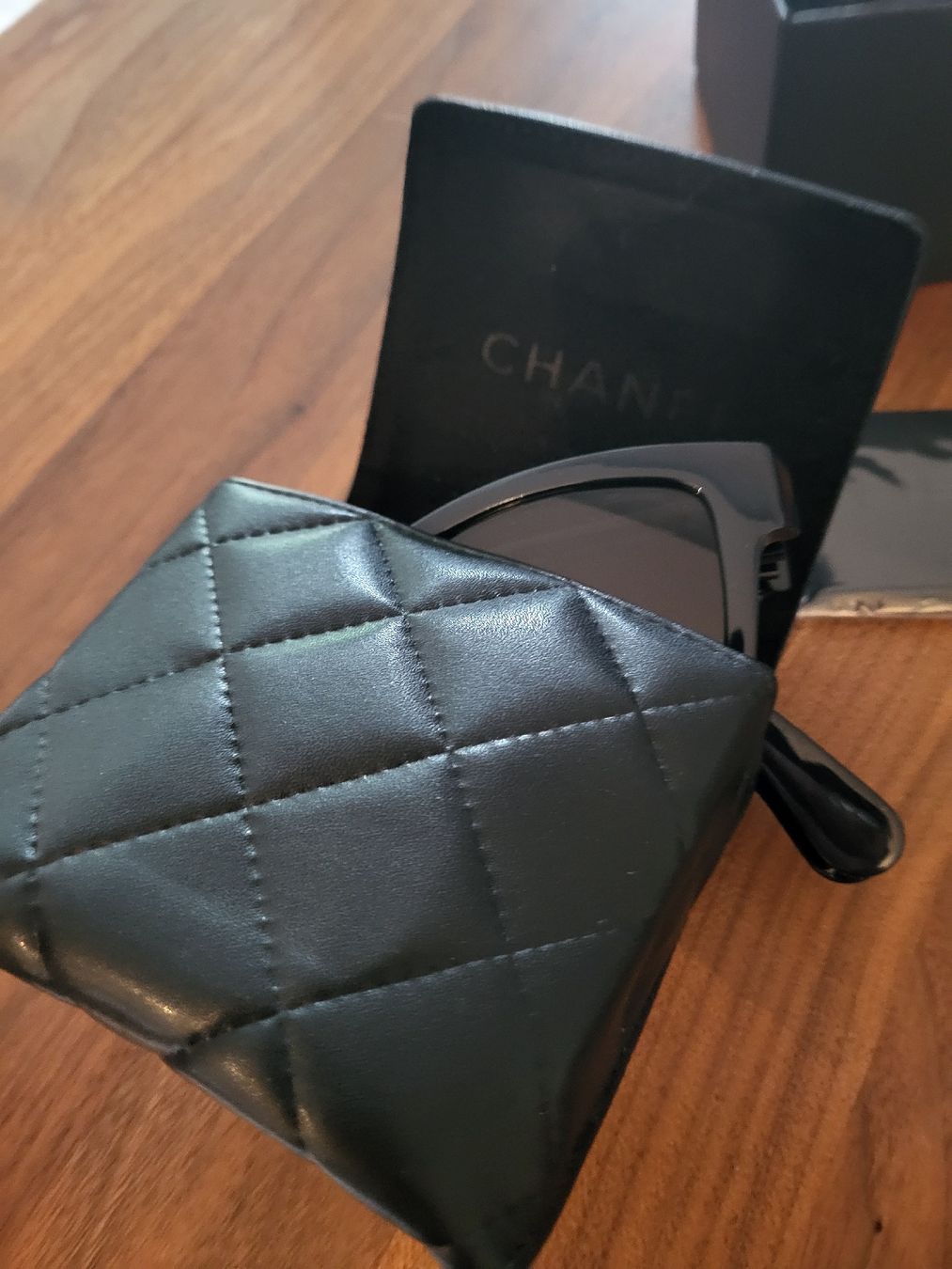 Chanel Occhiali & Lenti: CHANEL Sonnenbrille – Nuovo (secondo la descrizione) da Fruthwilen venduto da Mostro-Medusa 4
