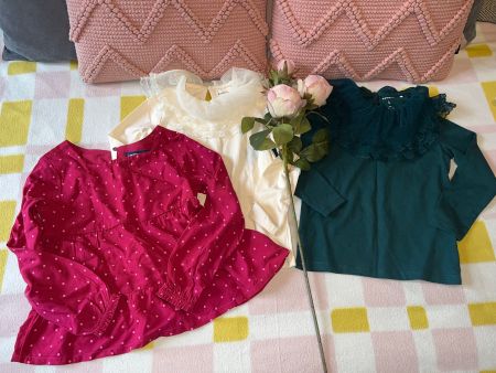 Set of three tops age 4-5