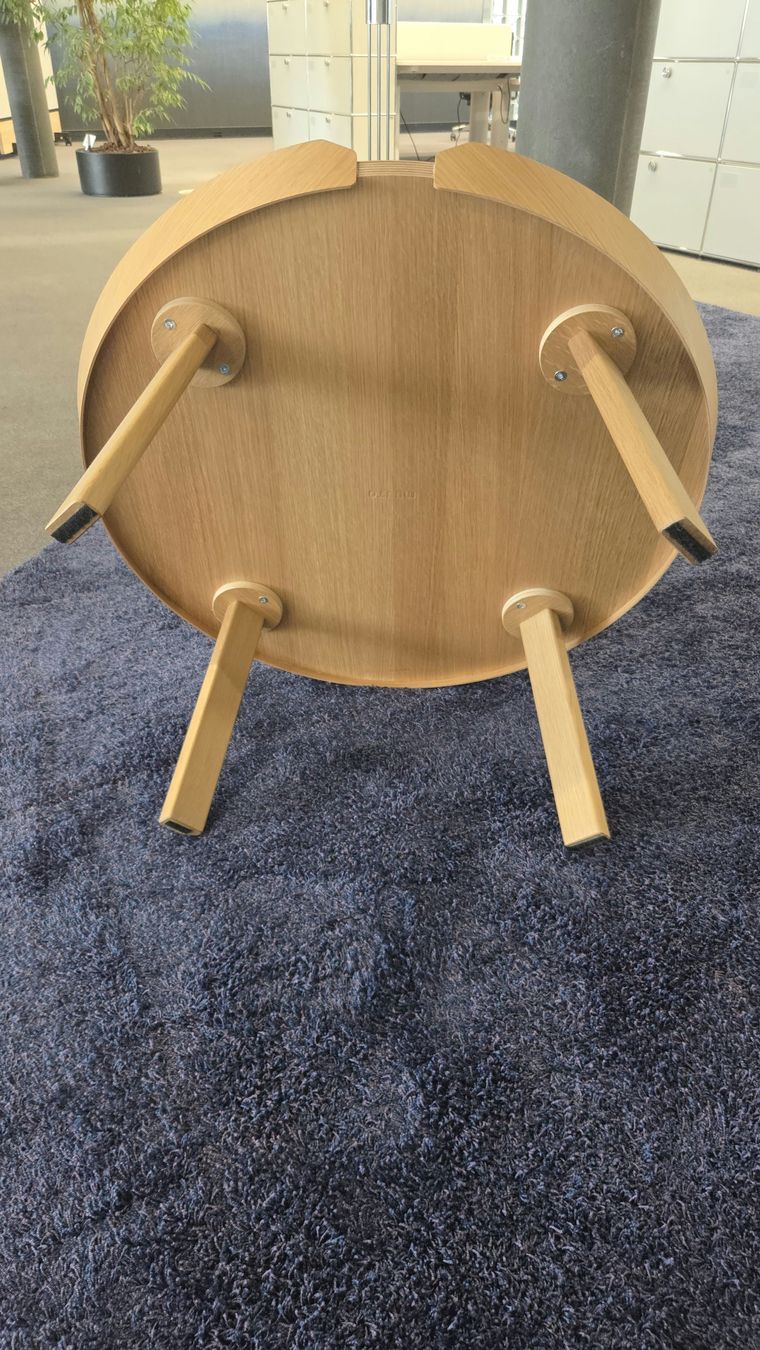 Tavoli: Muuto Around Coffee Table Couchtisch, Eiche, Ø 72 cm – Usato da Affoltern am Albis venduto da Zapro 1