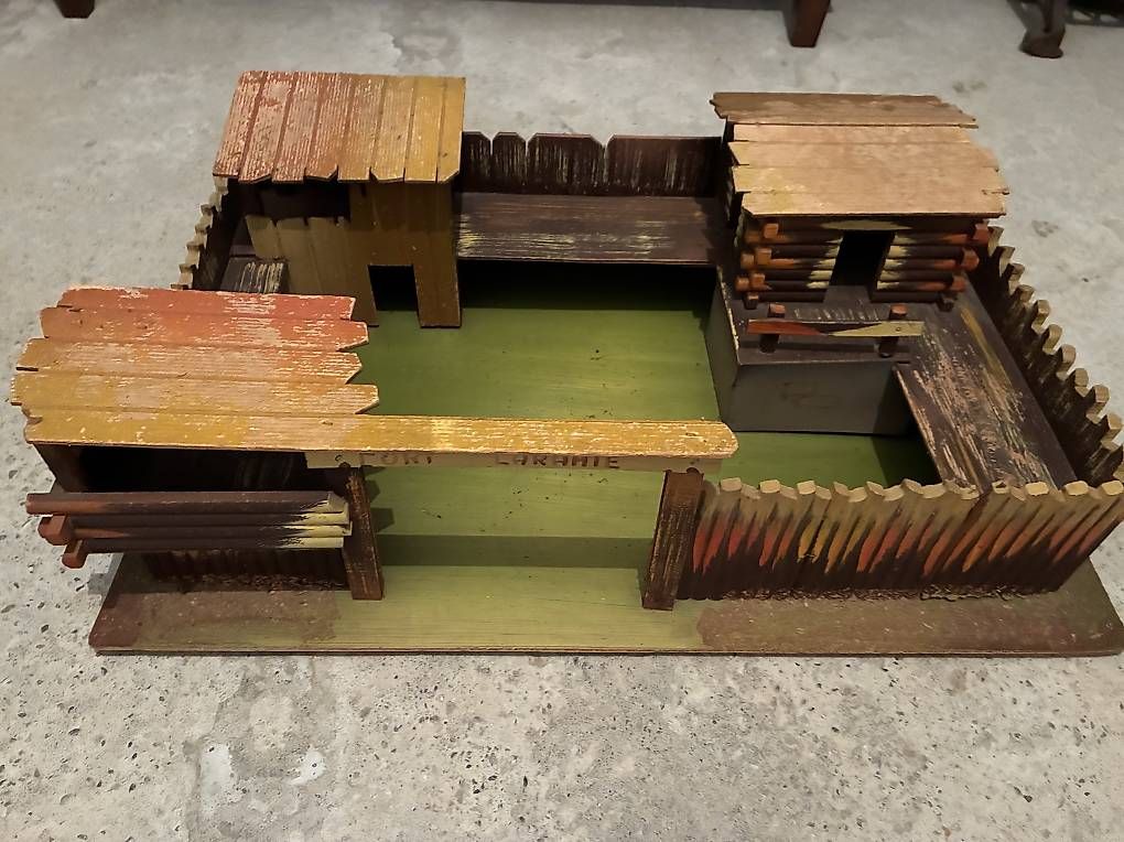 Spielzeuge: Forte Laramie anni 70-80 – Gebraucht aus Riva San Vitale von Samantha78