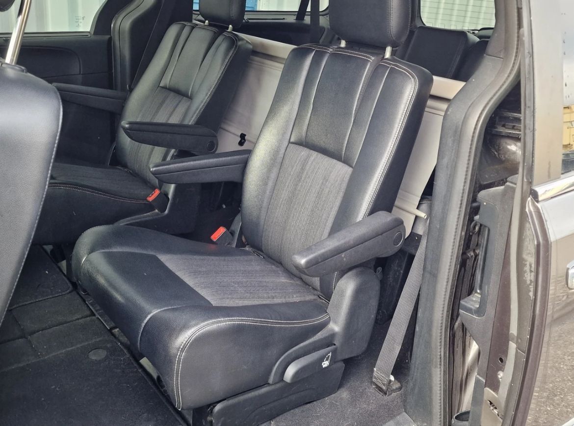 Lancia Autos: Lancia Voyager – Defekt aus Romanshorn von Happy24 8