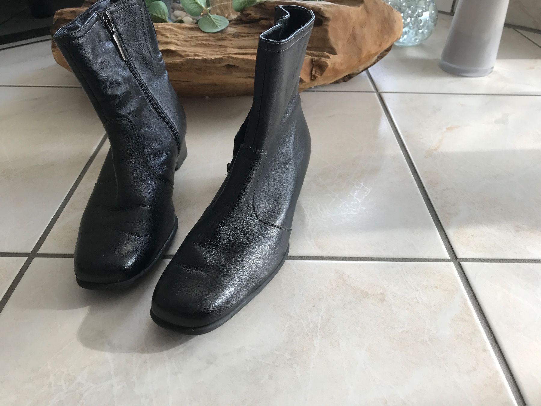 Damenschuhe: Medicus Stiefeletten schwarz 39 (6,5) mit Warmfutter – Neu (gemäss Beschreibung) aus Landschlacht von girris100 1
