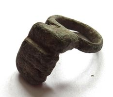 Roman bronze key ring (1st-2nd century AD)