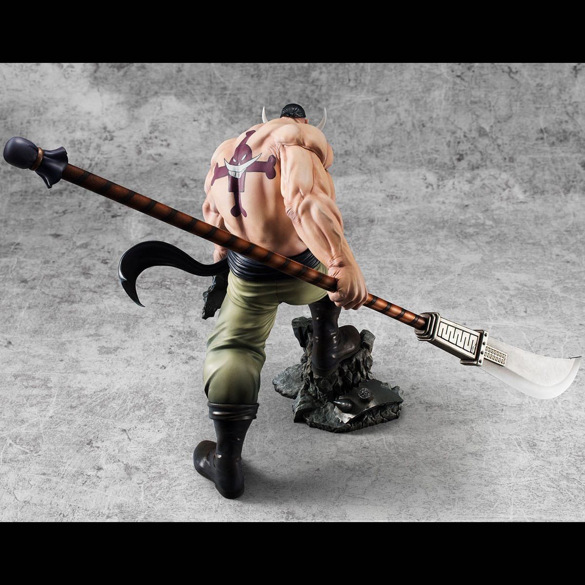 Statuette: One Piece P.O.P. NEO-Maximum White Beard Edward Newgate 30cm – Nuovo e nell'imballaggio originale da St-Imier venduto da ATTAKSHOP 4