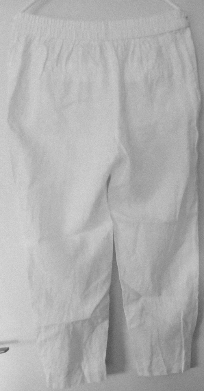 Benetton Hosen: Benetton pure linen white trousers – Gebraucht aus Watt von Tomaf 1