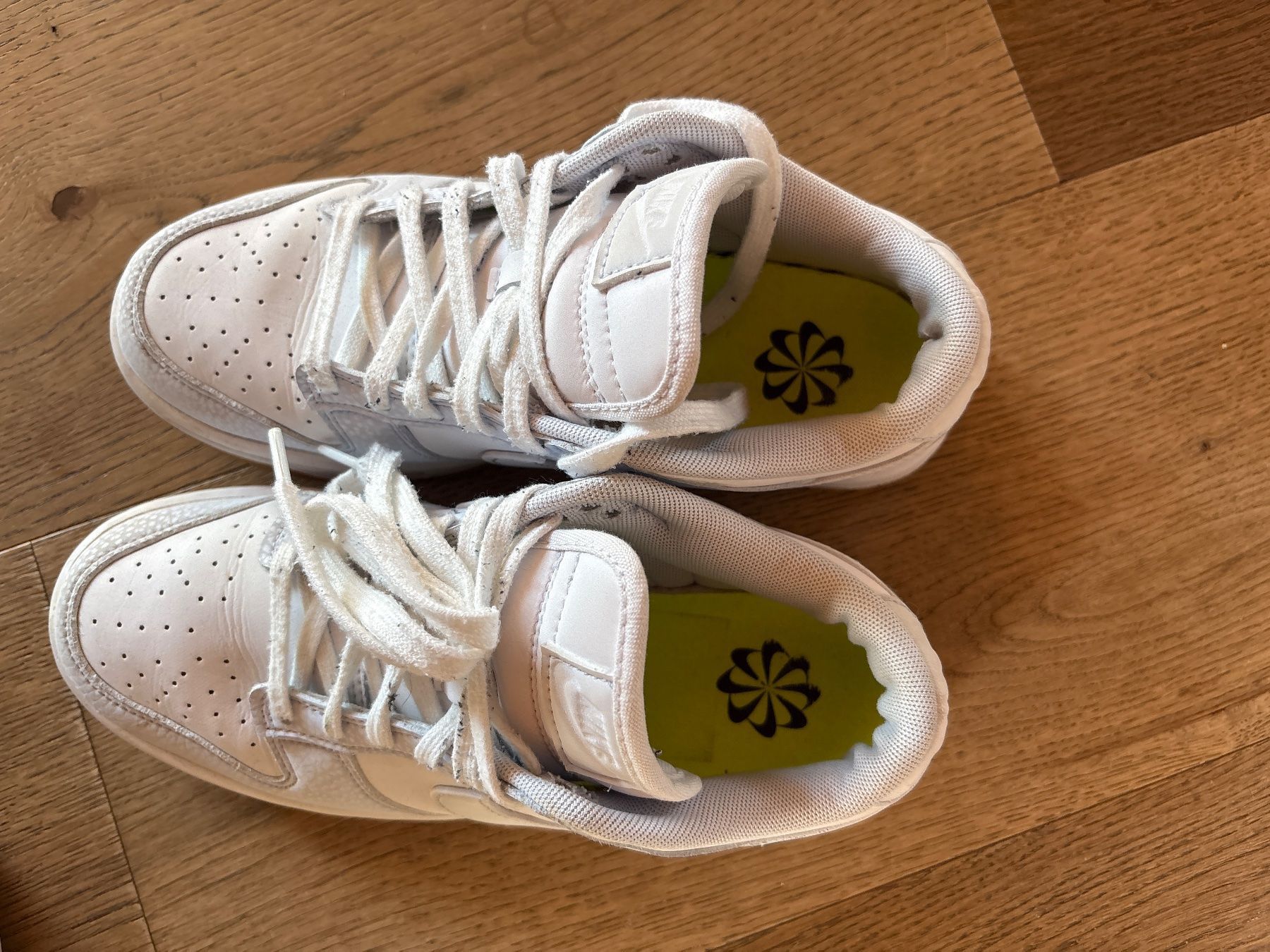 Nike Herrenschuhe: Nike Sneaker Gr.38 (eher klein geschnitten) – Gebraucht aus Sevelen von giawe07 3