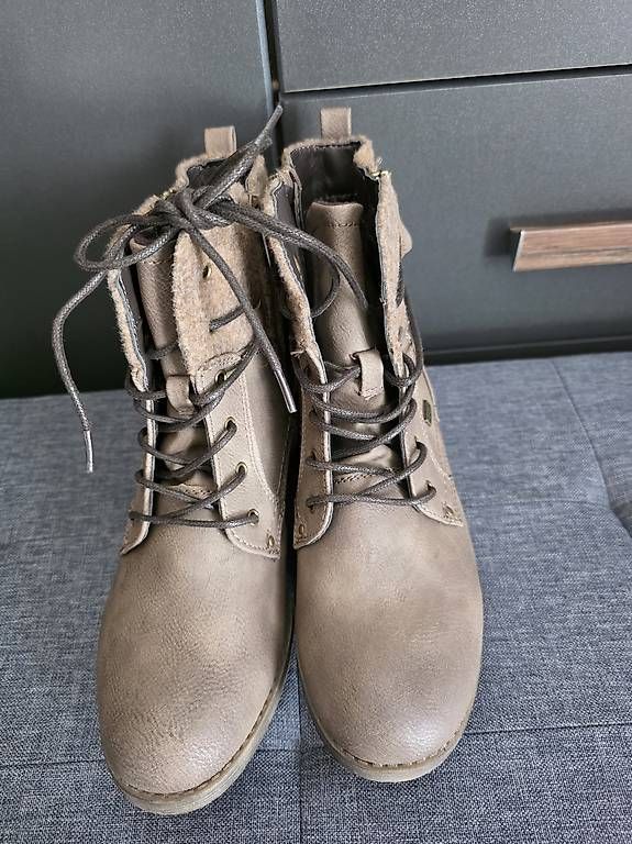 Damenschuhe: Boots Marke Cube NEU Gr. 40 – Gebraucht aus Siebnen von mar_n7g9 1