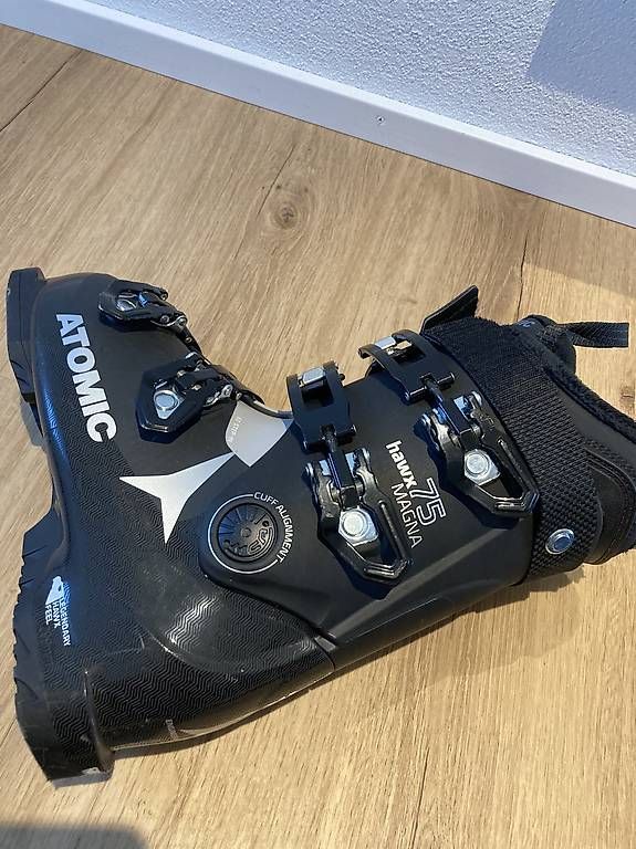 Atomic Scarpe da donna: Skischuhe Atomic Hawk Magna 75 – Usato da Frauenfeld venduto da Anny1985 3
