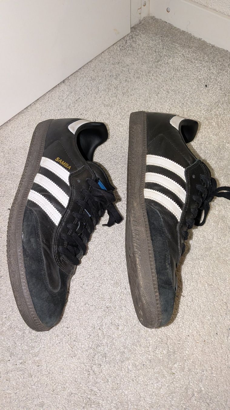 Adidas Scarpe da uomo: Adidas Samba Schwarz Gr. 46 2/3 – Usato da Oberuzwil venduto da flo_6k65 2
