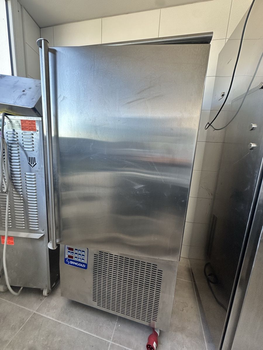Gefrierschrank: Schockfroster Sincold – Gebraucht aus Cham von dan_xnt9