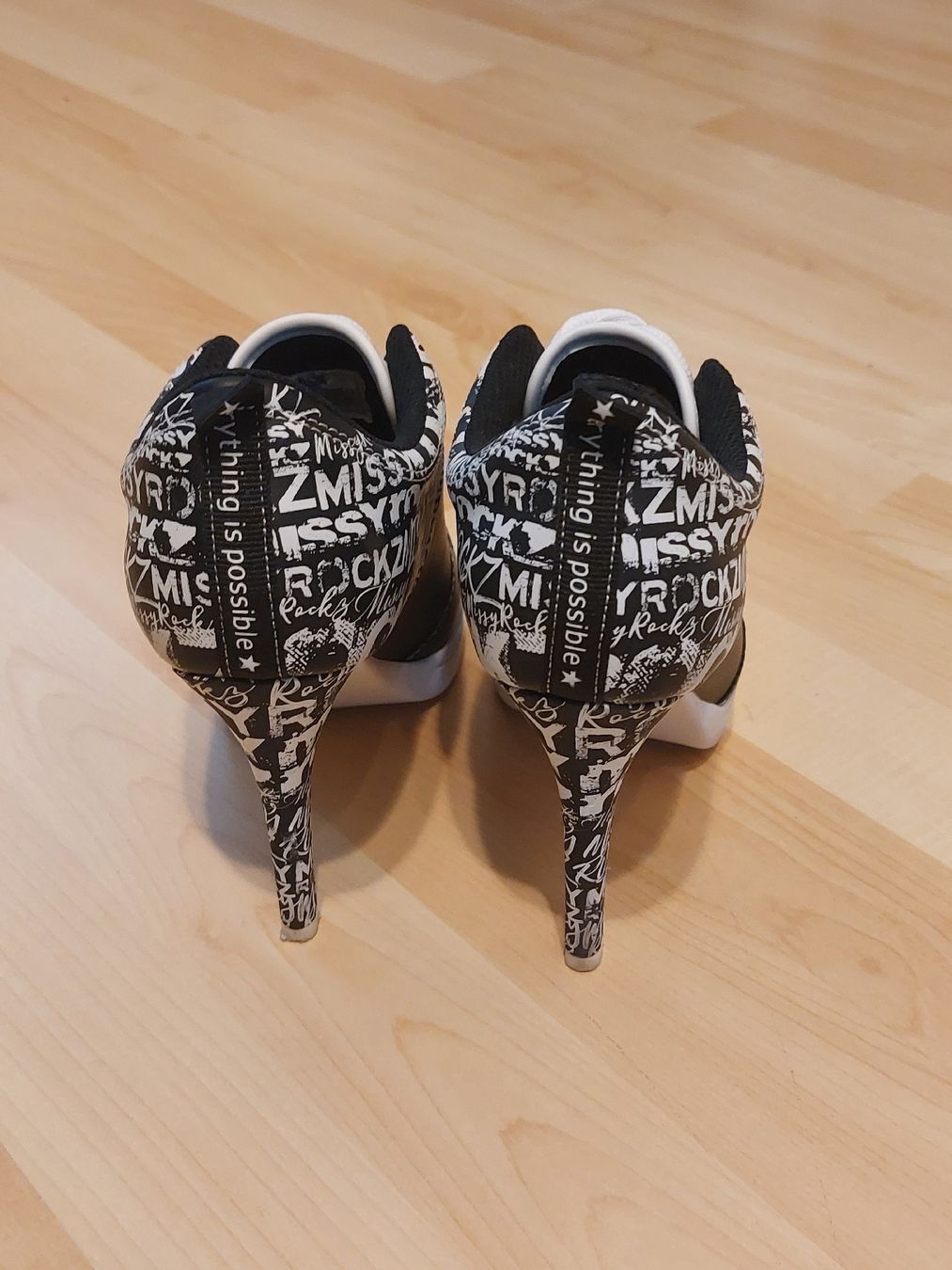 Damenschuhe: Missy Rockz High Heels Grösse 36 – Gebraucht aus Pratteln von Rapplemcunzel 4
