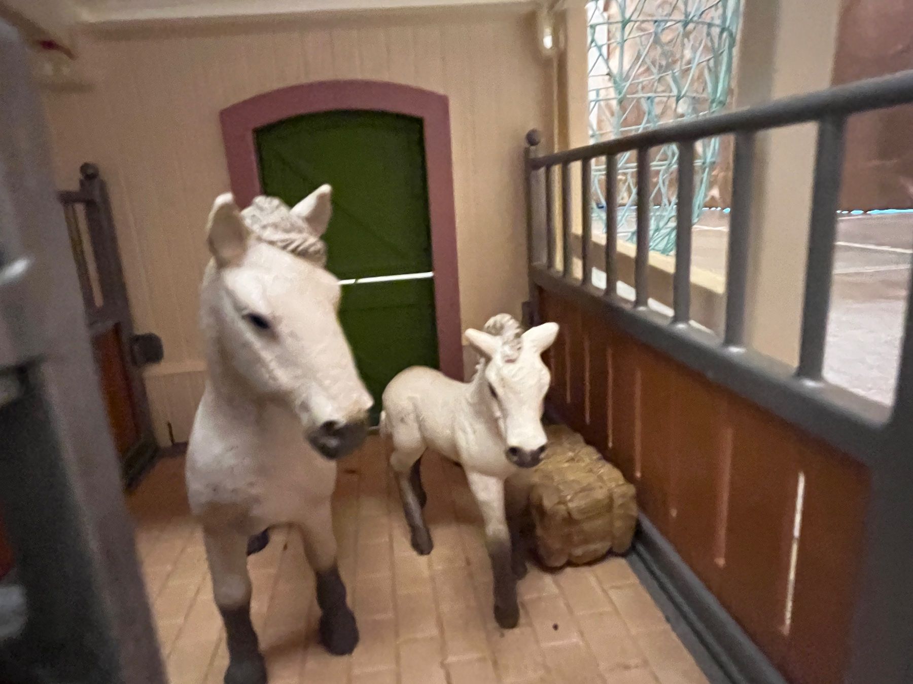 Schleich Giocattoli: Schleich Pferdestall set – Usato da Zürich venduto da Nellyliva01 7