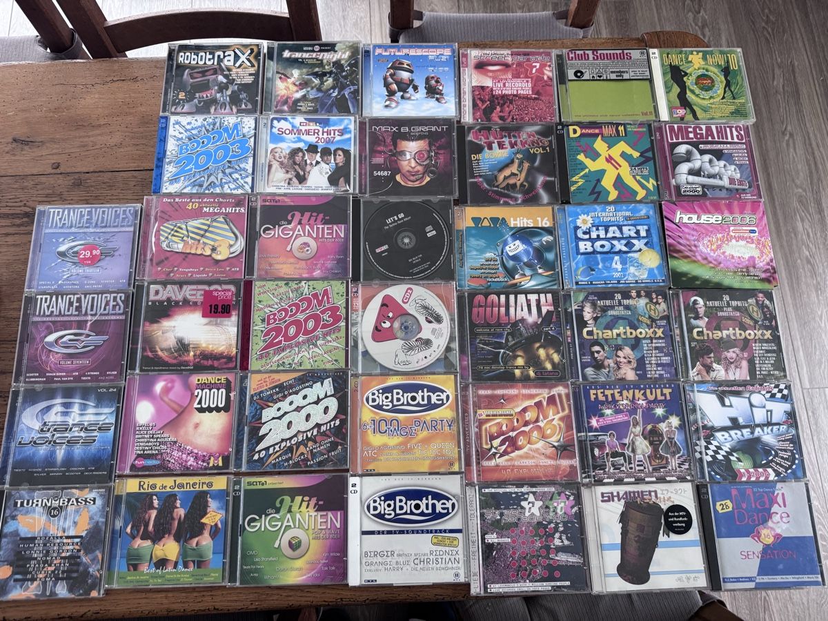 CDs: Grosse CD Sammlung - 40+ CDs - Trance, Dance, Pop, Hits – D'occasion à Teufenthal AG par Johndoe82