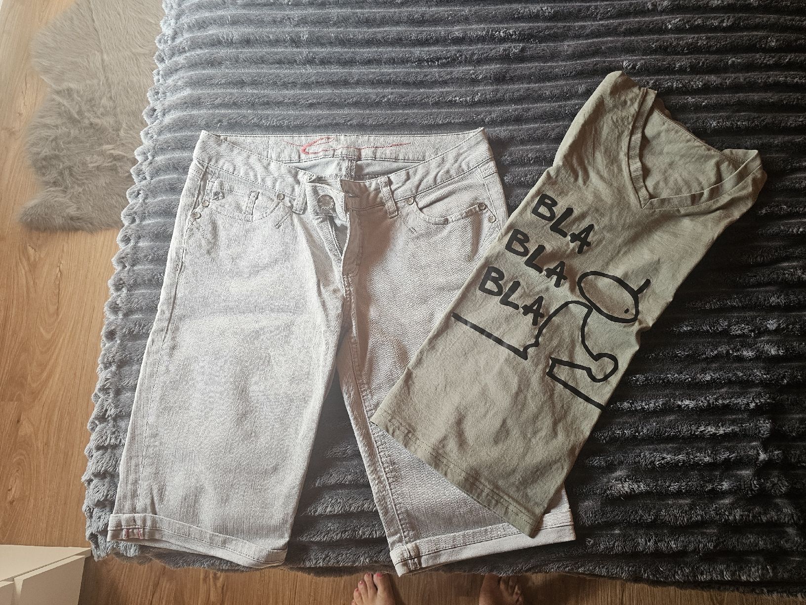 Esprit Lots de vêtements: kleiderpaket M – D'occasion à Mörel par camasaro