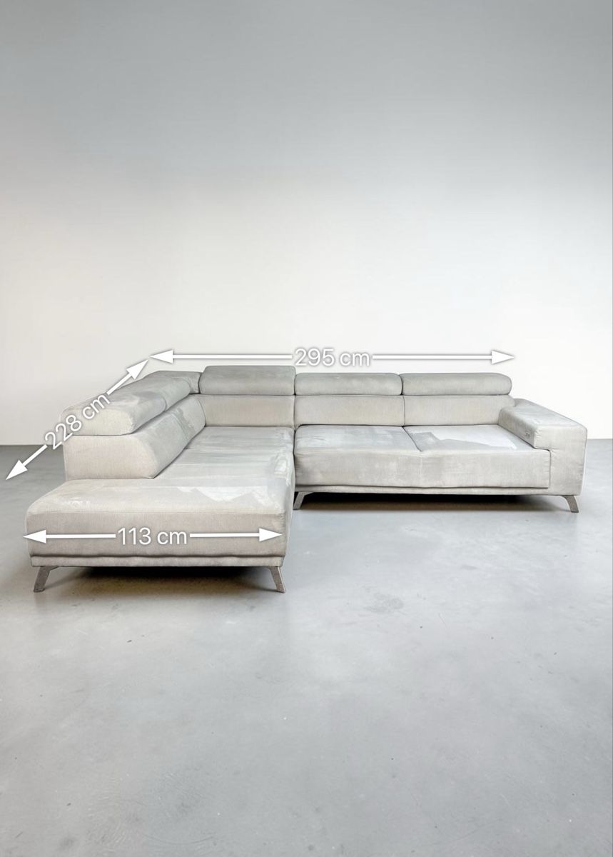 Sofas: Hellgraues Ecksofa aus Stoff mit elektrischer Schlaffunktion – Gebraucht aus Bachenbülach von Sofalab.swiss 9