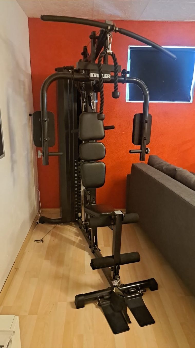 Kettler Vélos d'appartement: Kraftstation Kettler Multigym – D'occasion à Russikon par Oelga