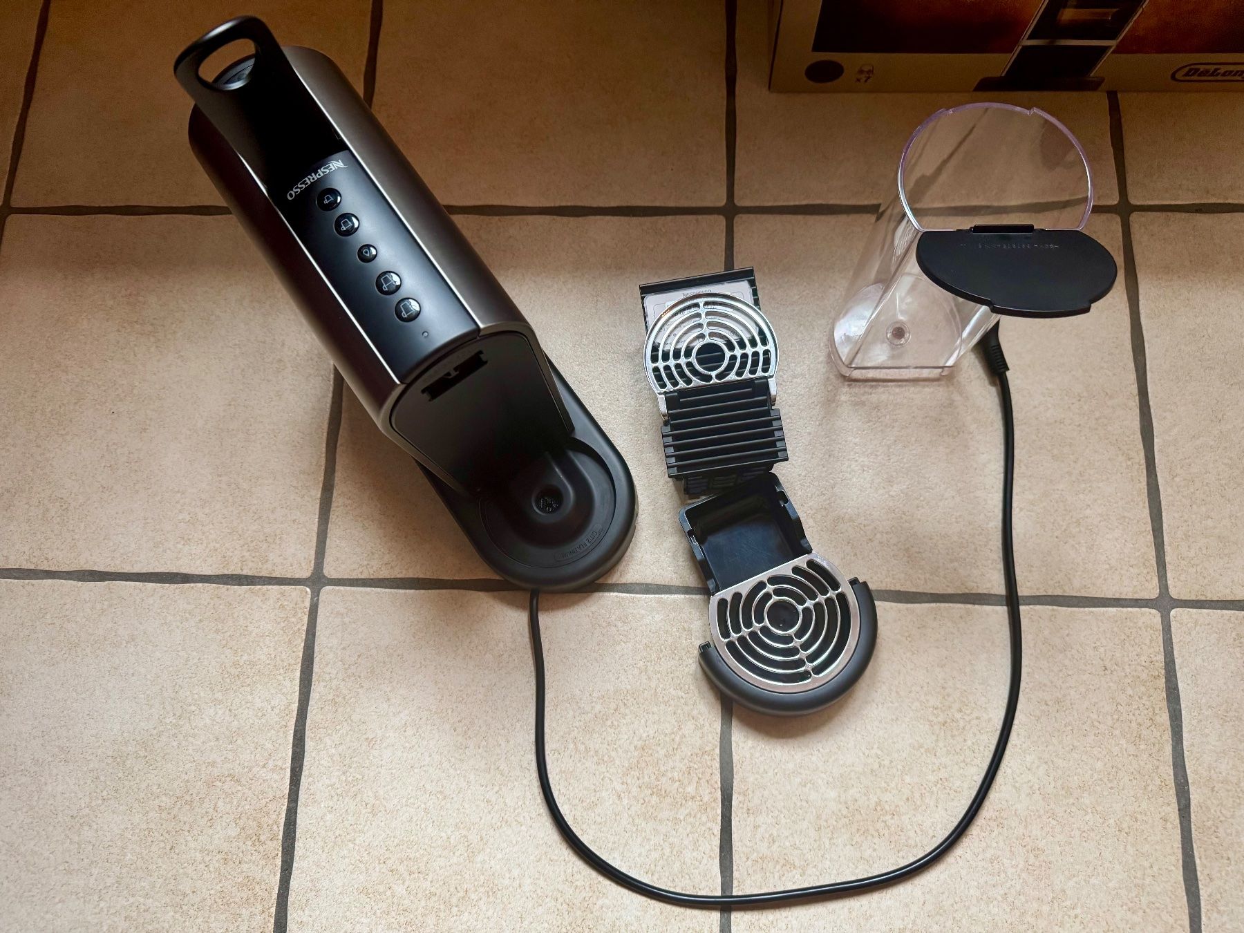 Nespresso Macchine per caffè & Macchine per espresso: Machine à café Nespresso Citiz Platinum DeLonghi – Nuovo e nell'imballaggio originale da Cressier FR venduto da arnoos 4
