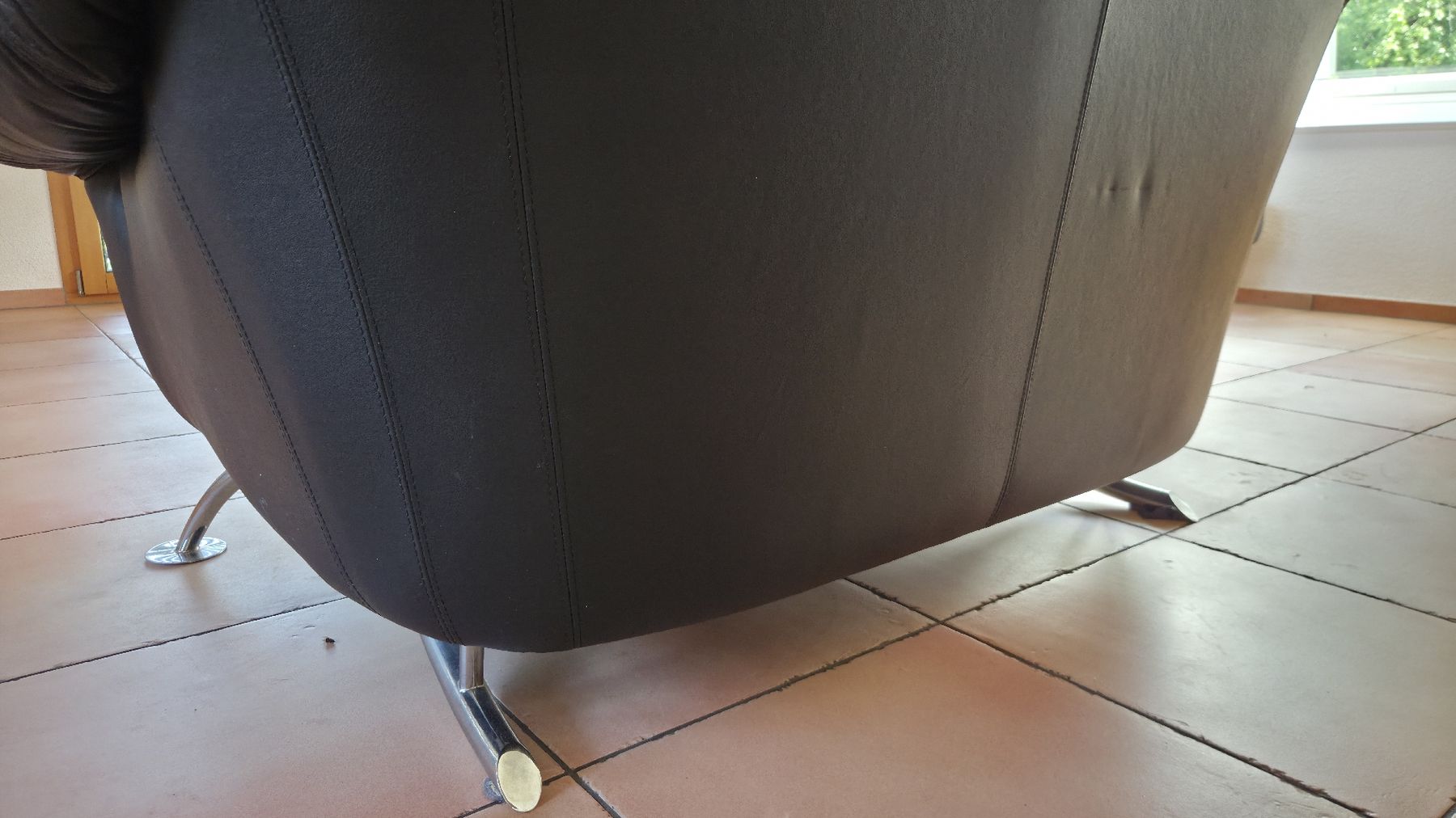 Sofas: 2 Sofas mit Hocker – Gebraucht aus Pfeffikon LU von Spiderpig1991 7