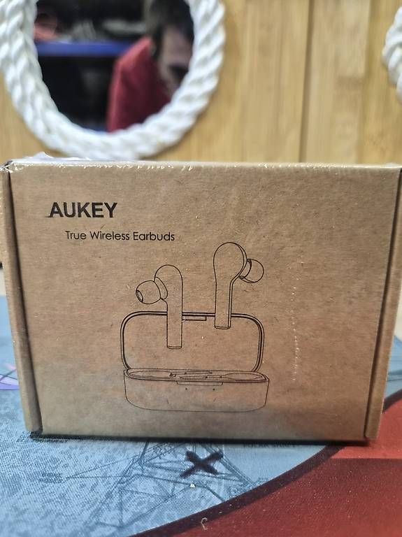 Kopfhörer: Écouteurs Bluetooth aukey – Gebraucht aus Villeneuve VD von Max1844 1