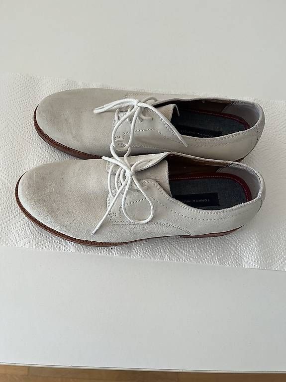 Tommy Hilfiger Scarpe da uomo: Tommy Hilfiger Herrenschuhe Grösse 43 – Usato da Aarberg venduto da Beni-Nadine86 1
