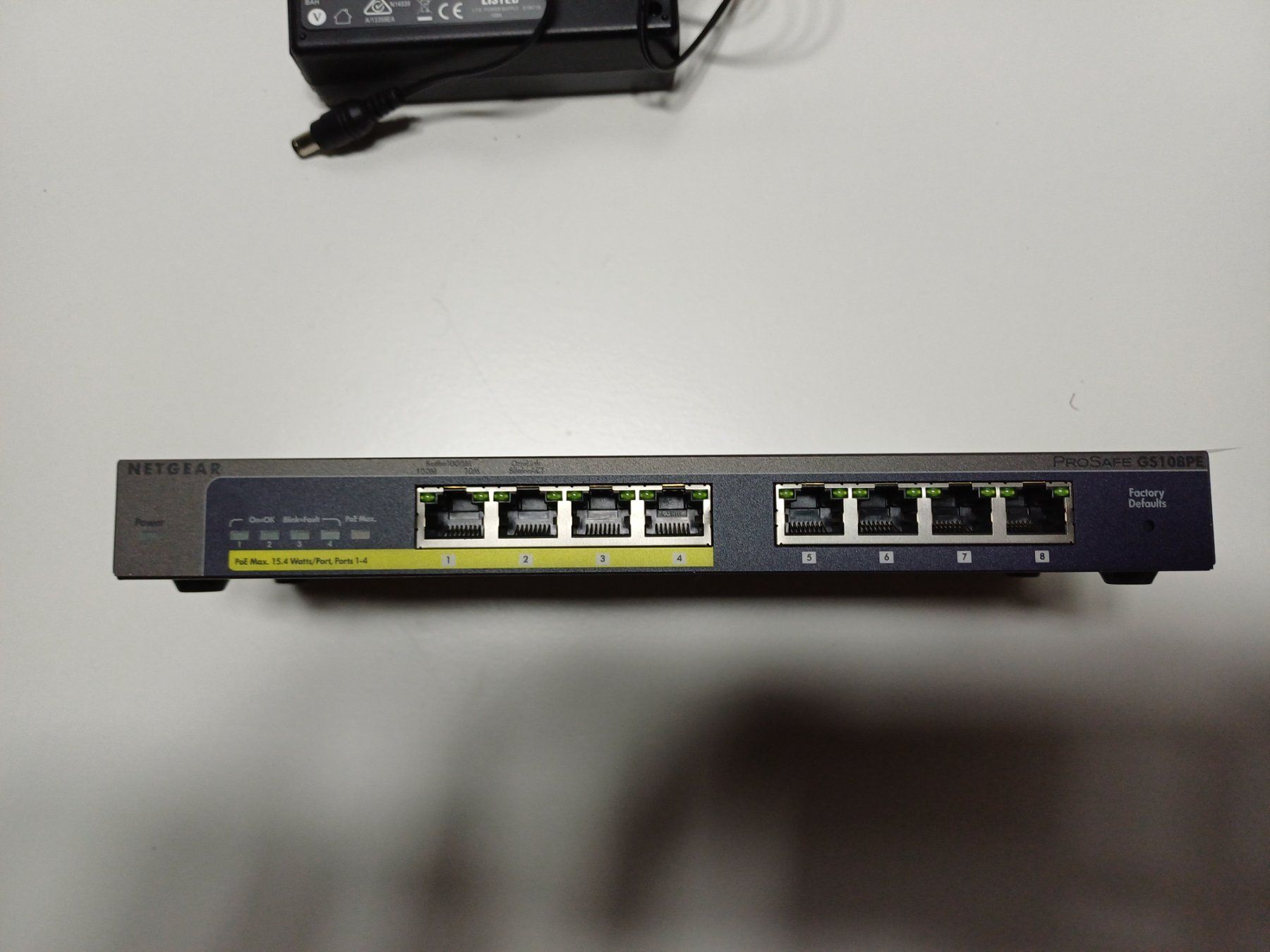 Hub & Switch: Netgear Prosafe GS108PE – Usato da Gümligen venduto da Pogu1 1