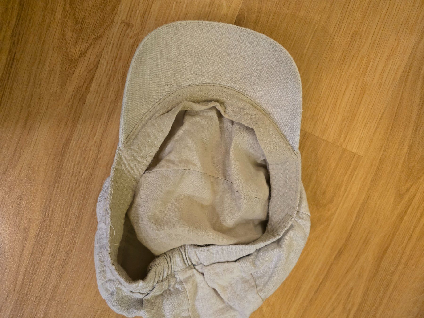 Chapeaux, bonnets & casquettes: Damen Cap hellbeige – D'occasion à Büttikon AG par Amineah 2