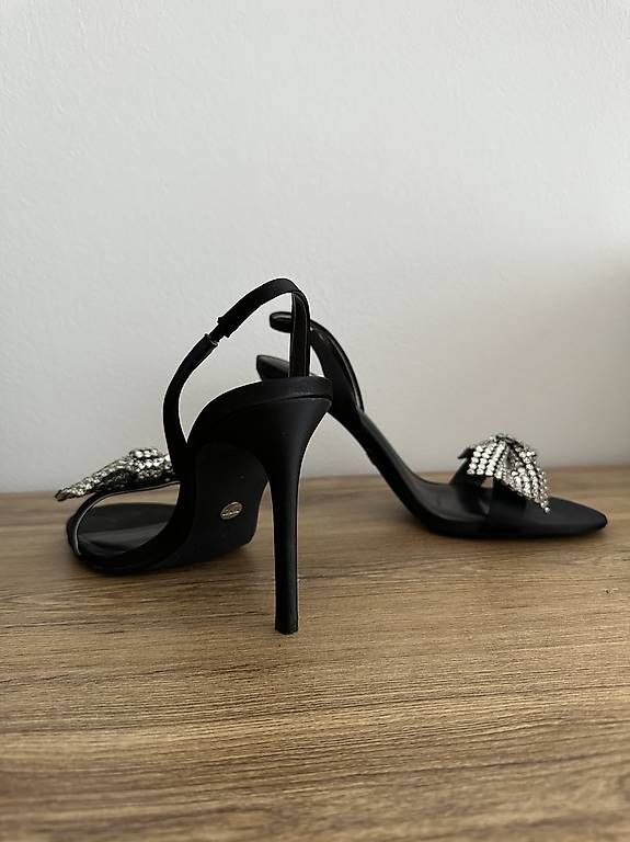 Zara Scarpe da donna: Sandalette Zara – Nuovo (secondo la descrizione) da Visp venduto da inf_7cg2 4