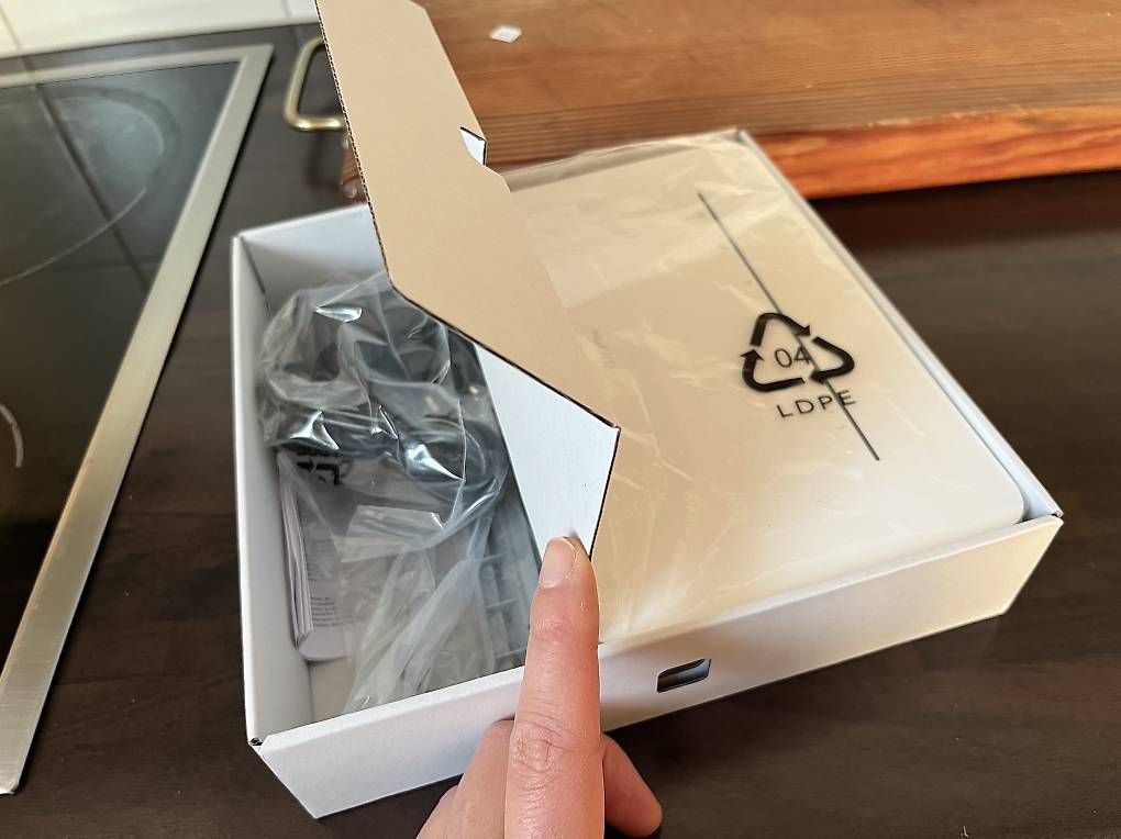 Huawei Modems & Routeurs: Routeur 4G+ Huawei – D'occasion à Palézieux par anaisH 1