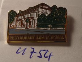 1 Restaurant zum Denkmal Pin (U754)