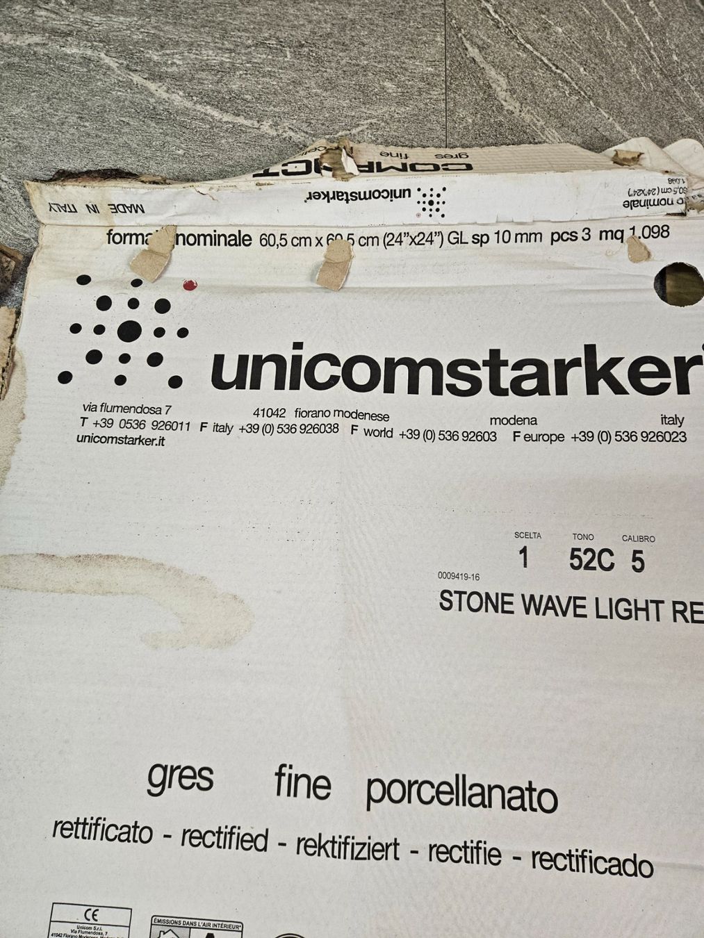 Rivestimenti per pavimenti: Bodenplatten 8 Stück a 0,60×0,60cm – Nuovo e nell'imballaggio originale da Schattenhalb venduto da rri_6cwc