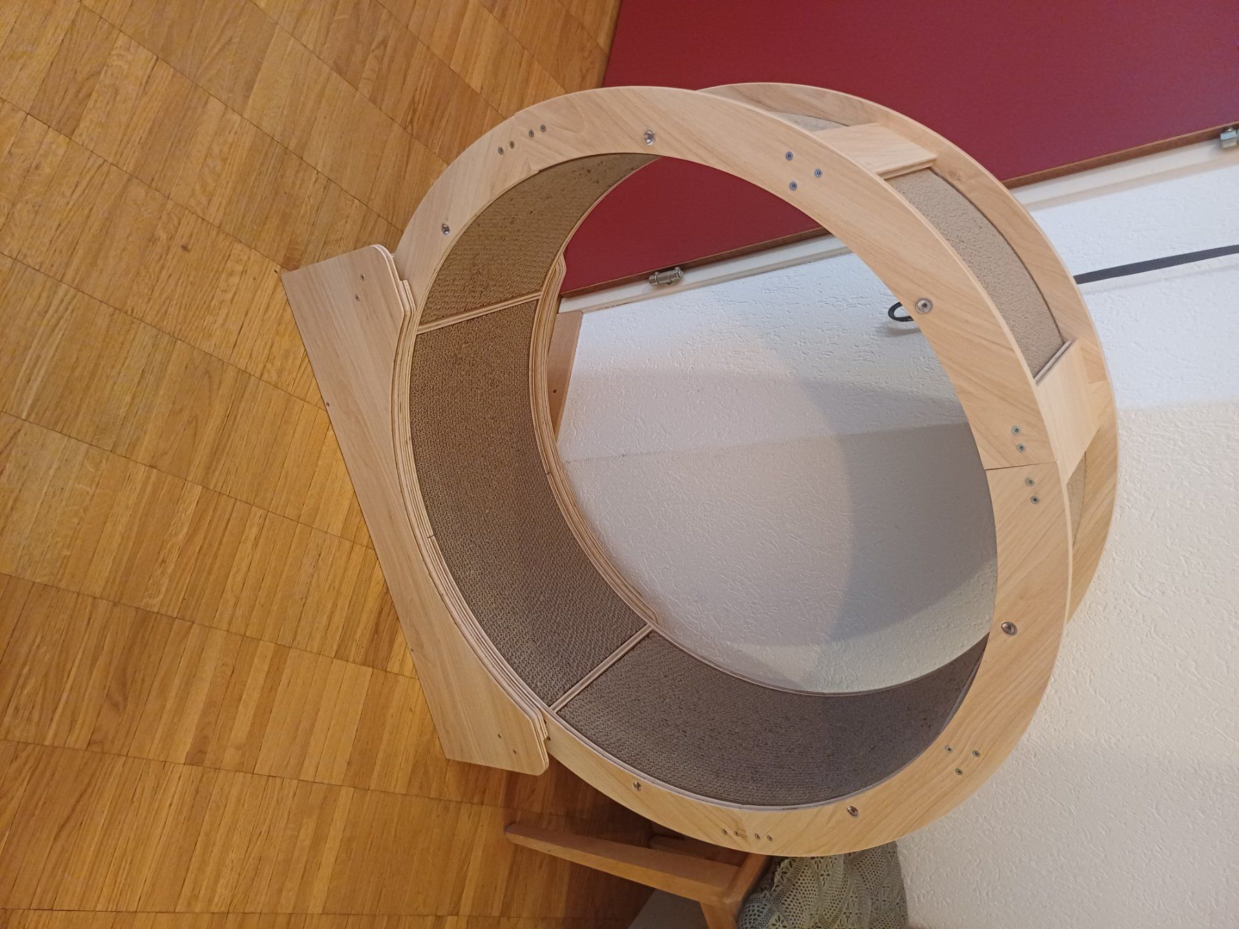 Jouets: A vendre roue a chat – D'occasion à Fenil-sur-Corsier par jos_dg89