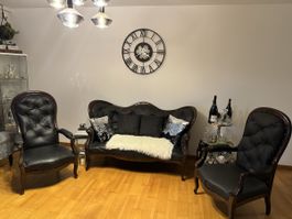 Sofa und zwei Sessel Leder schwarz Vintage Zustand