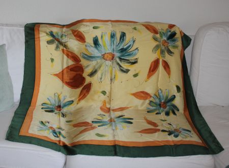 Foulard Tuch Schal grün-gelb-rostrot L108xB104cm