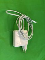 Apple USB-C Netzteil 61W mit Kabel gebraucht weiss